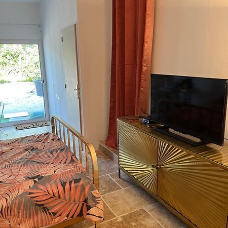Villa Chaton L'Isle-sur-la-Sorgue Ngoại thất bức ảnh