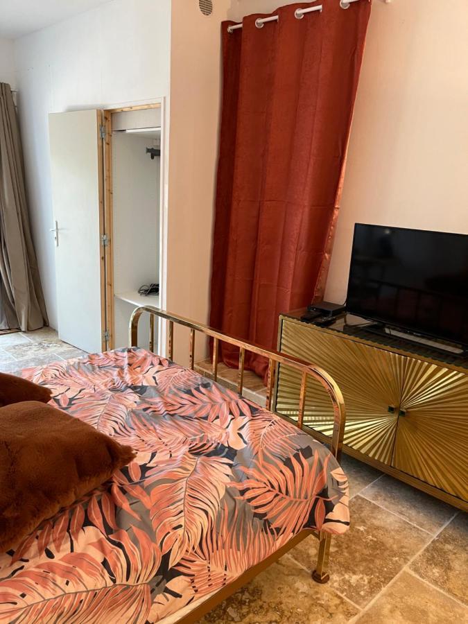 Villa Chaton L'Isle-sur-la-Sorgue Ngoại thất bức ảnh